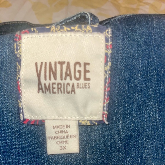 Plus size patchwork Jean jacket. 3x - Picture 10 of 10